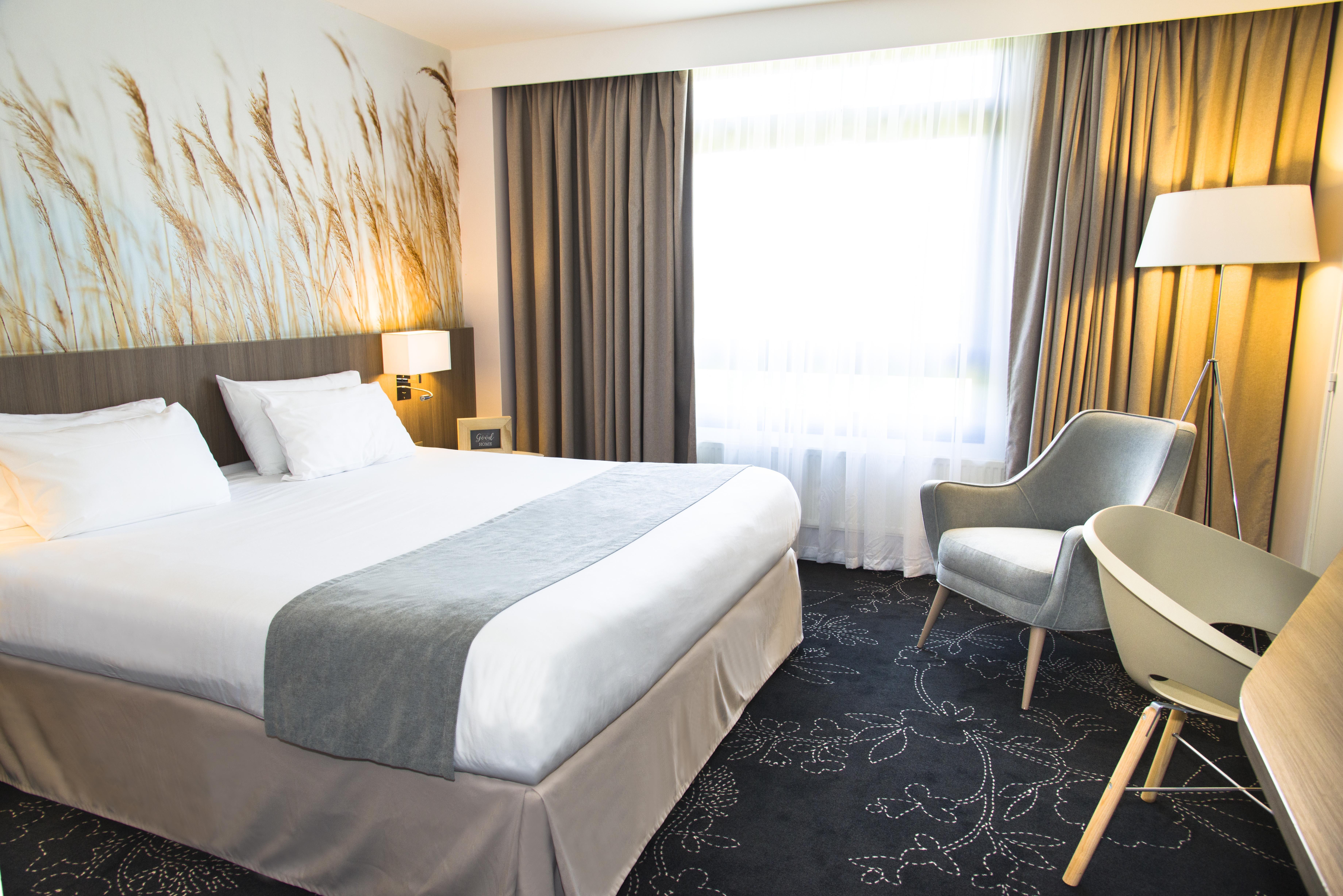 Holiday Inn Calais Coquelles By Ihg Exterior foto