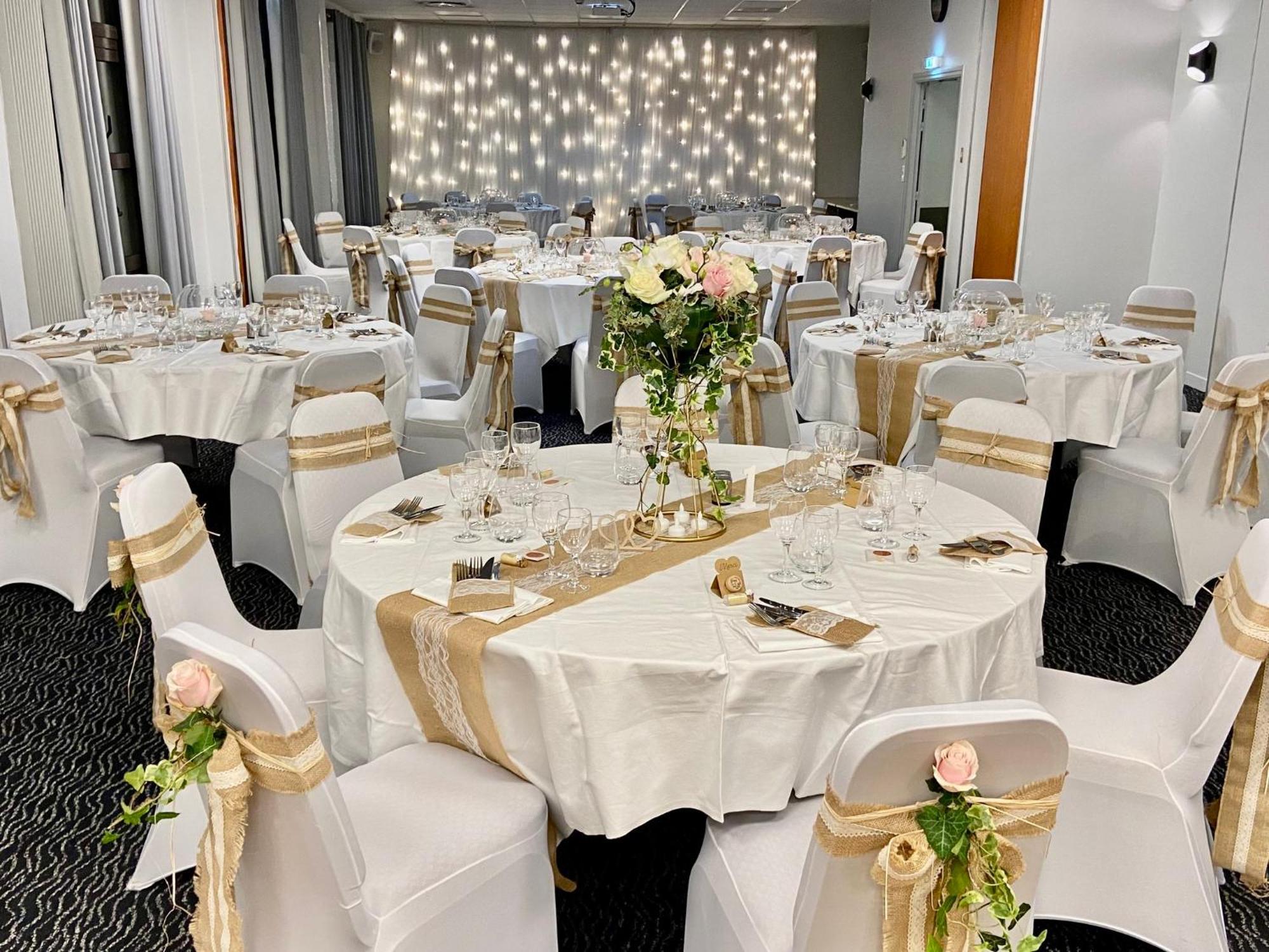 Holiday Inn Calais Coquelles By Ihg Exterior foto